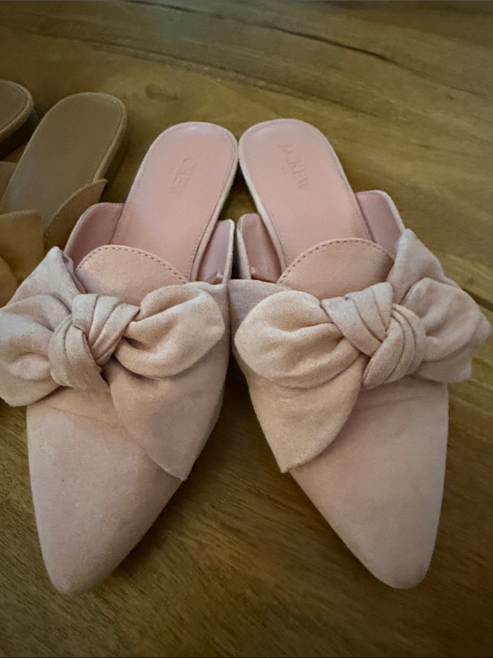 Women’s Pointed Bow Mules - J-CREW - Picture 2 of 6
